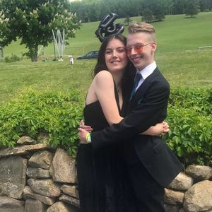 Meet your Posher, Lindsay christine